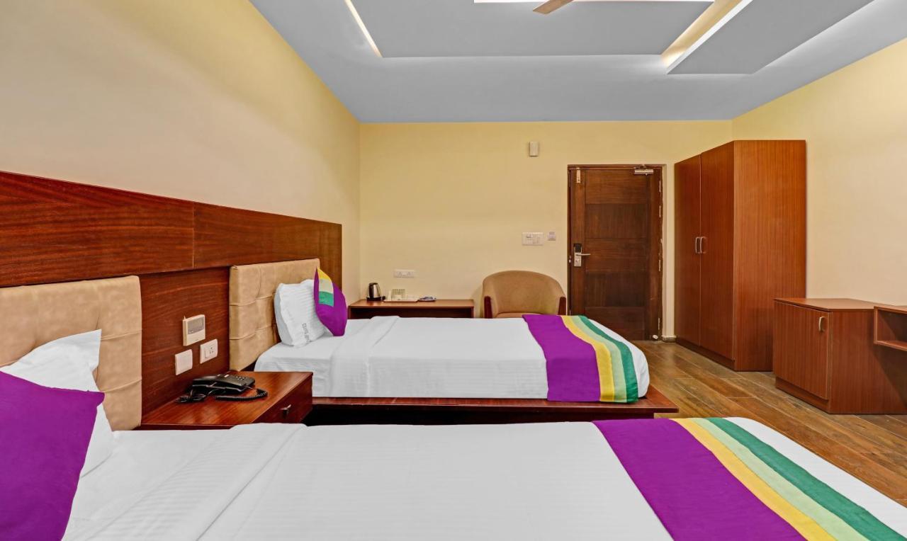 Treebo Premium Runway Suites, Marathahalli Bangalore Bagian luar foto